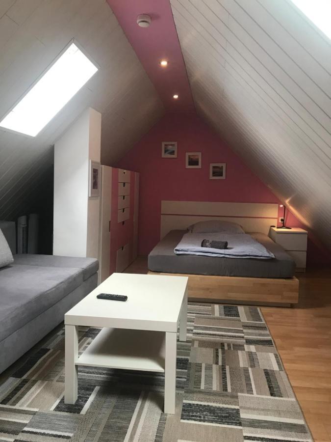 Ferienwohnung Am Uniklinik ลูเบค ภายนอก รูปภาพ
