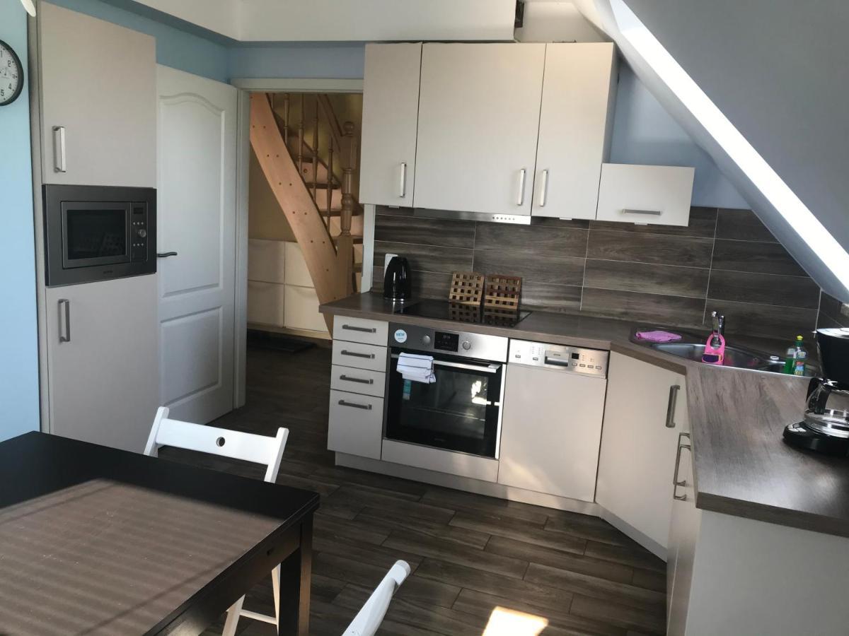Ferienwohnung Am Uniklinik ลูเบค ภายนอก รูปภาพ